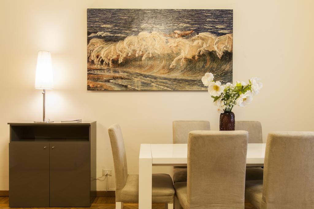 Milan Royal Suites - Centro Cadorna Room photo